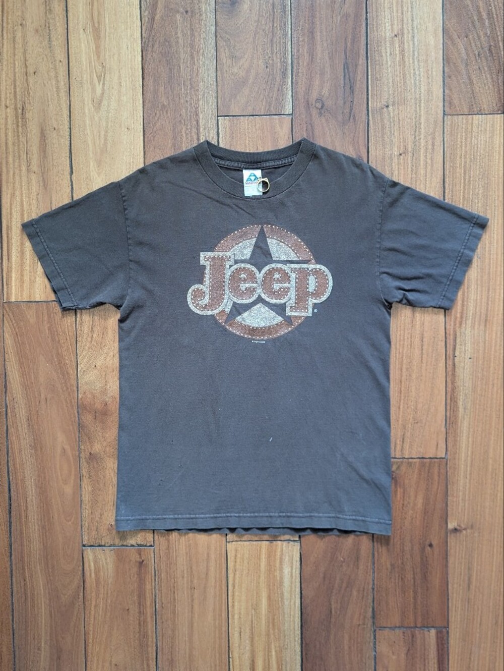 Jeep Vintage Leather Logo T-shirt (M)